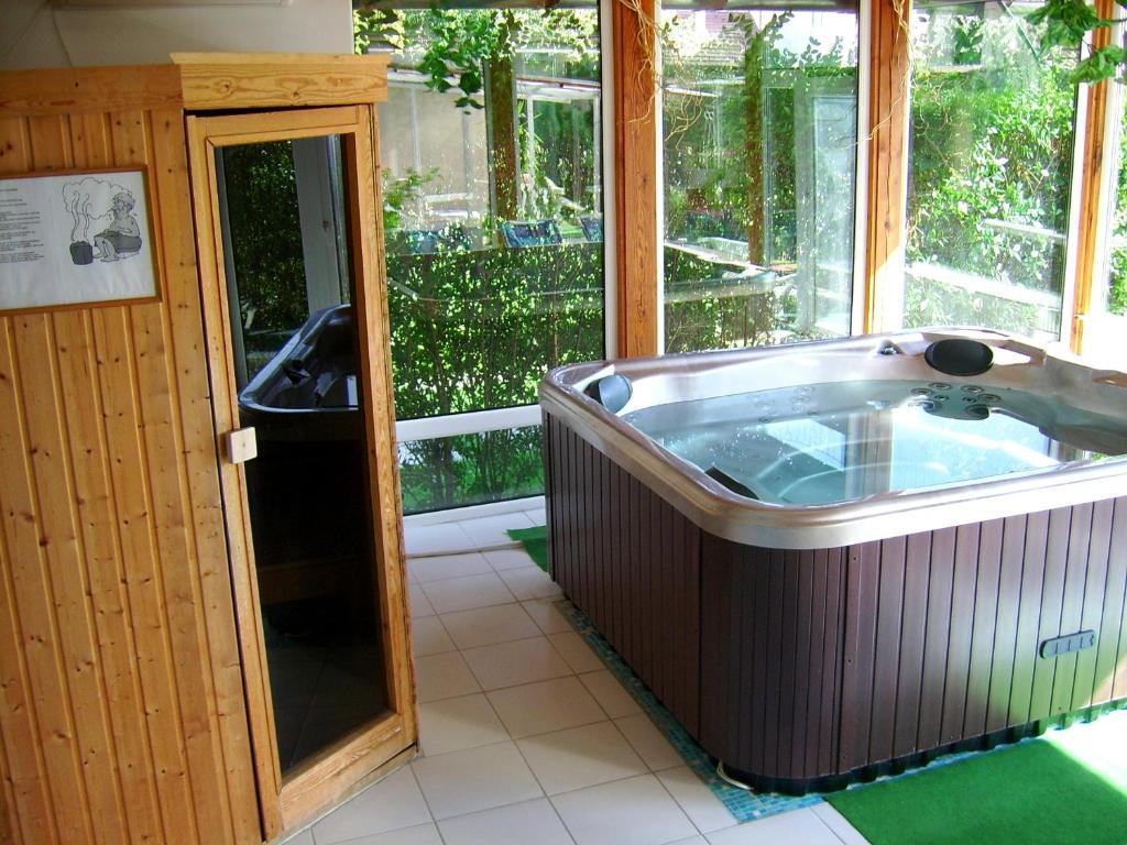 Agria Wellness Guesthouse Егер Екстериор снимка